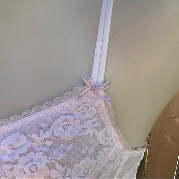 BCBGgeneration lace bralette size medium - Picture 5 of 11